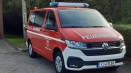 Dieser MTW wurde 2024 beschafft. Das Fahrzeug hat 9 Sitze und dient nur dem Transport von Personal.